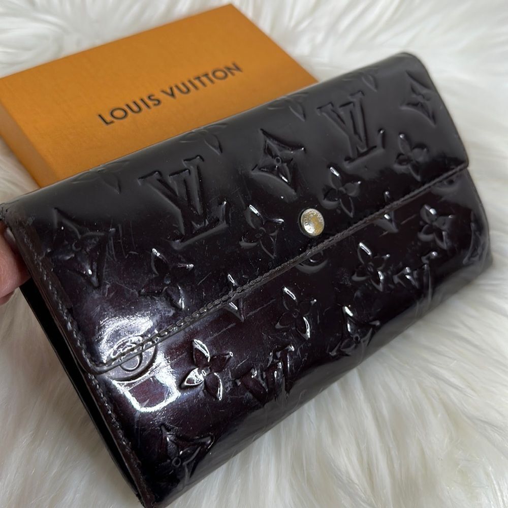 💯Authentic Louis  Vuitton Vernis Bifold Long Wallet🍀